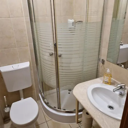 Elix 1. * Хайдусобосло